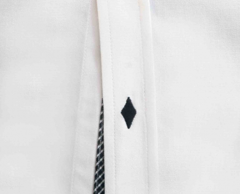 Weißes Business Hemd im slim fit Schnitt