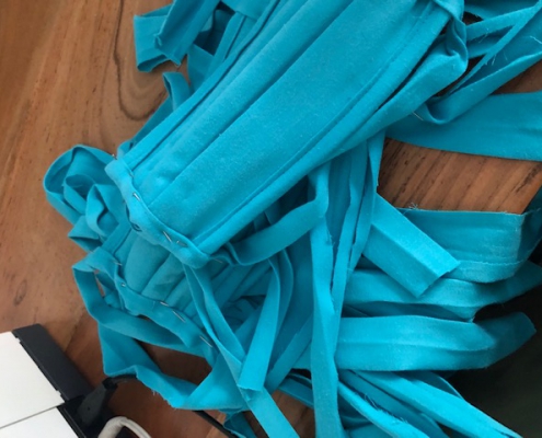 blaue Mund und Nasen Masken selbst gemacht